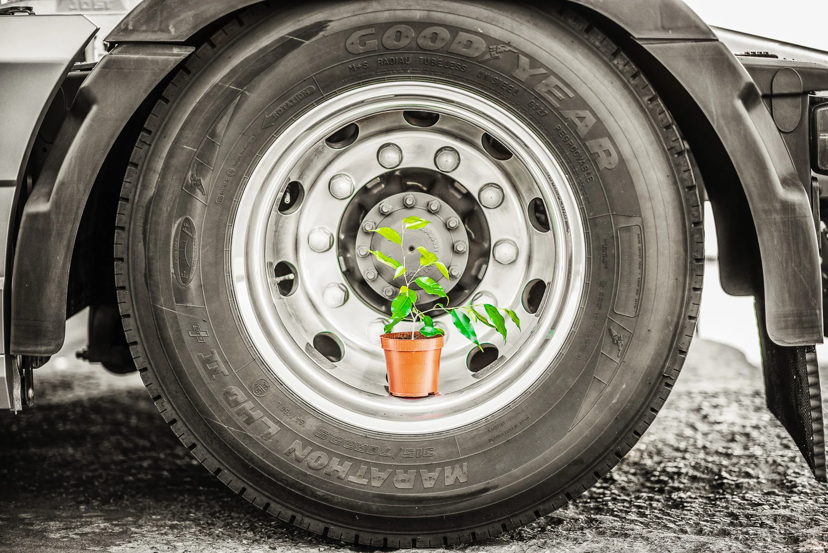 Industrial photography by Andrejs Zavadskis - Photo 14